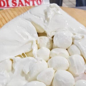 Caseificio Di Santo approda in Europa, la mozzarella di bufala dal nostro caseificio a casa tua spedizioni in 24/48 h