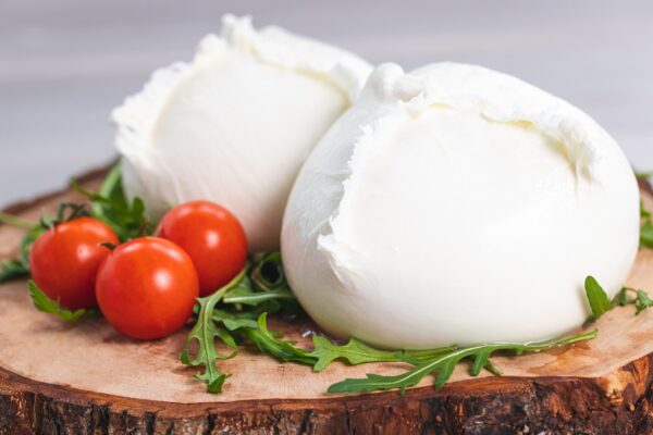 Mozzarella Di Santo di latte di bufala (pezzatura da 500g)